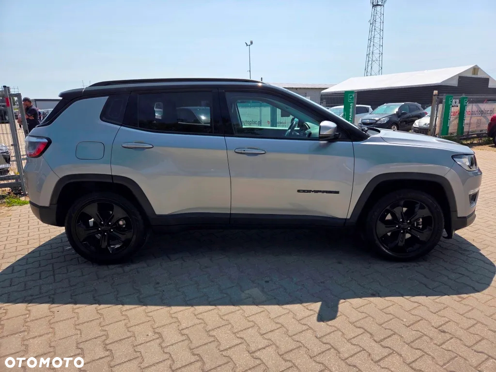 Jeep Compass 1.4 MultiAir Longitude - 5