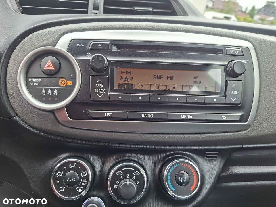 Toyota Yaris 1.0 Luna - 15