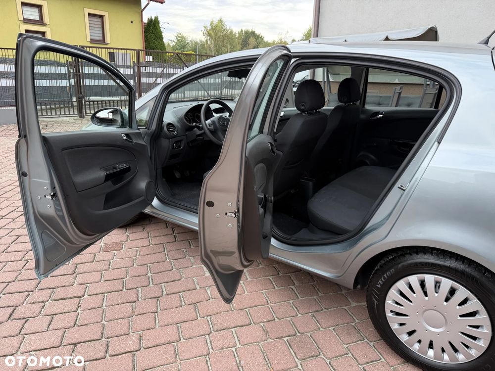 Opel Corsa 1.2 16V Enjoy - 33