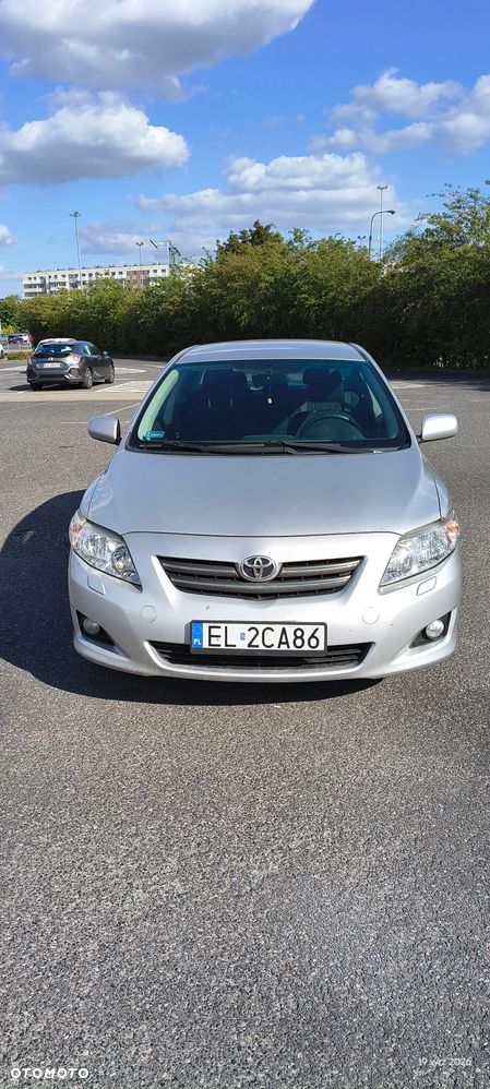 Toyota Corolla 1.6 Premium - 8