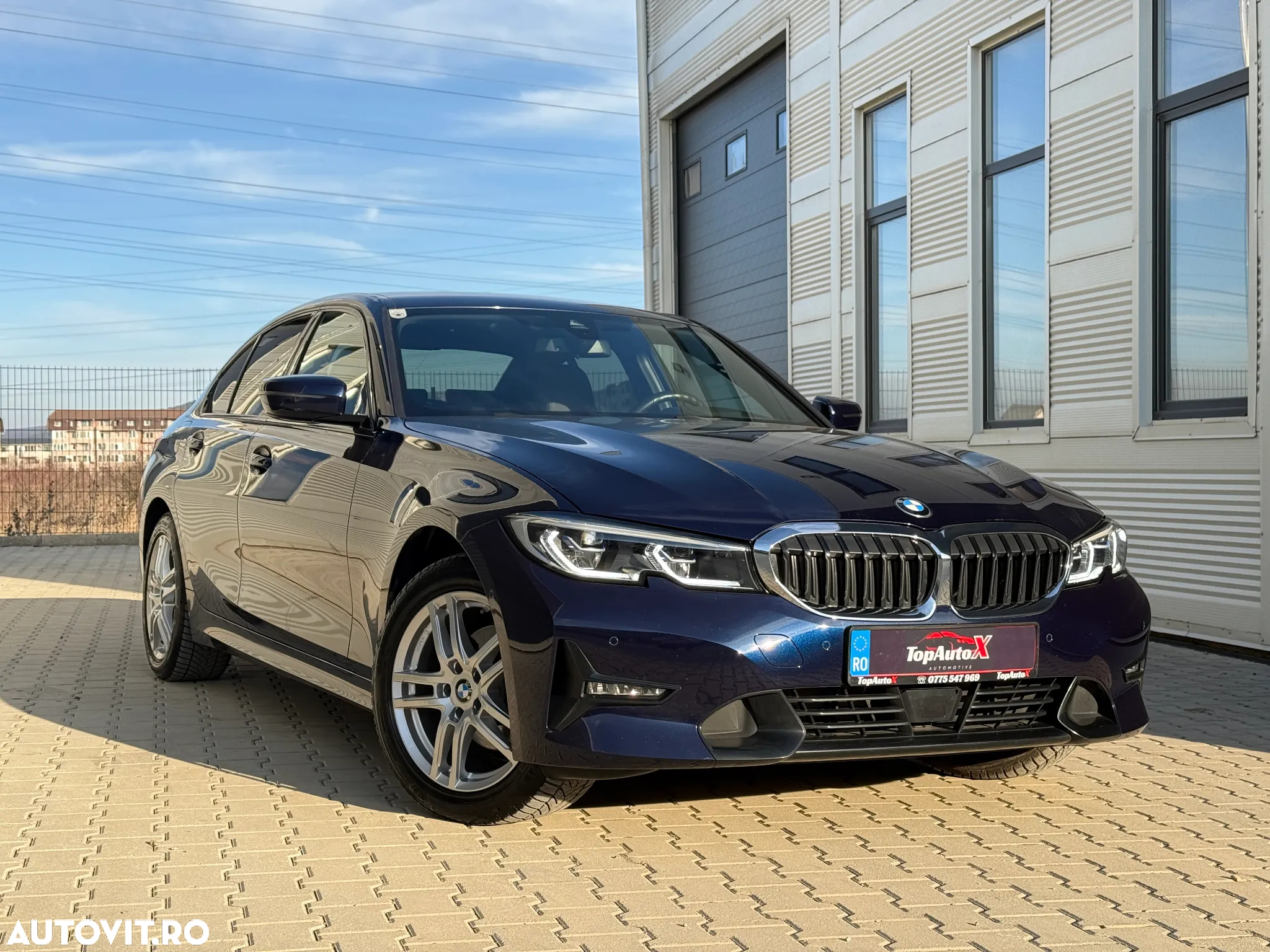 BMW Seria 3 320d xDrive AT MHEV - 2