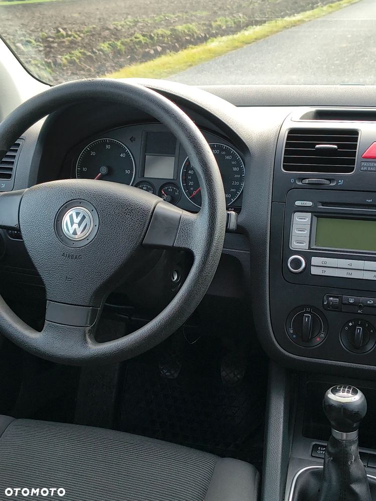 Volkswagen Golf - 14