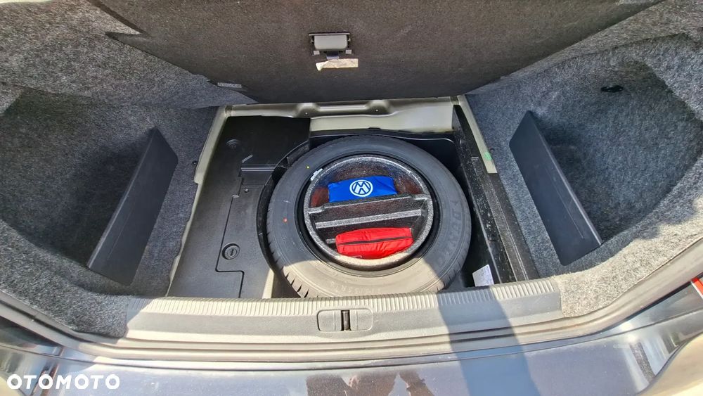 Volkswagen Passat 1.8 TSI Highline DSG - 16