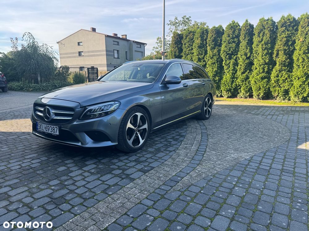 Mercedes-Benz Klasa C 300 e 9G-TRONIC - 3