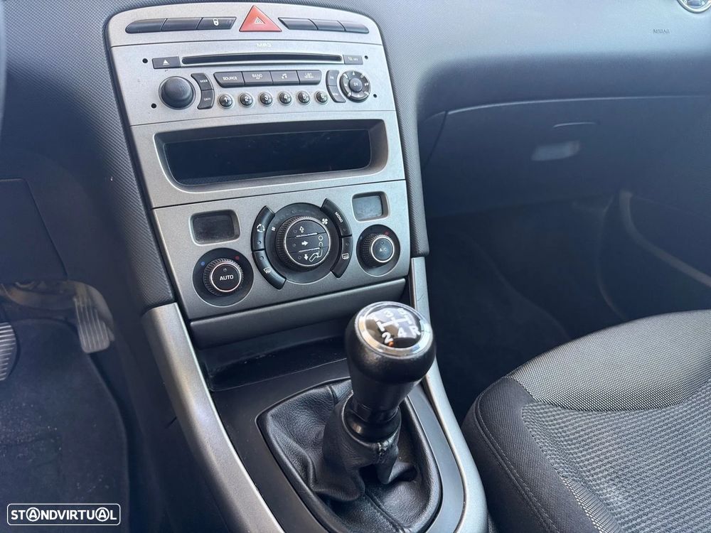 Peugeot 308 1.6 HDi Executive - 7