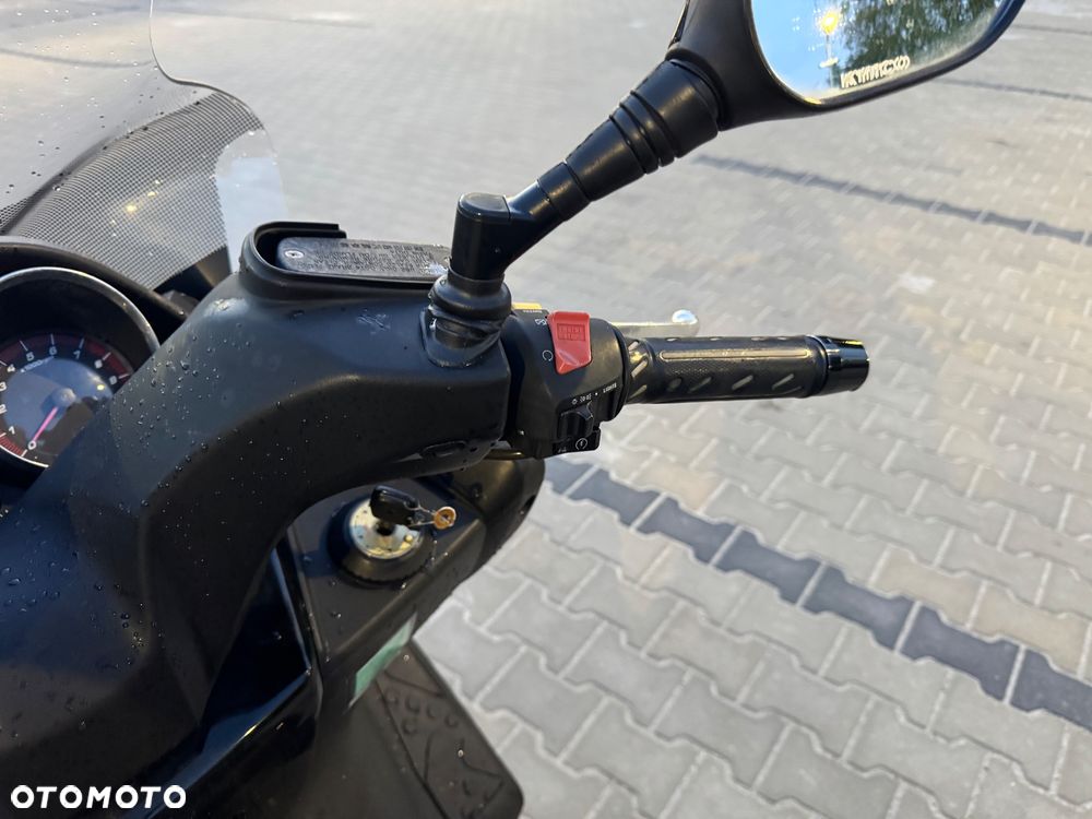 Kymco Downtown - 14