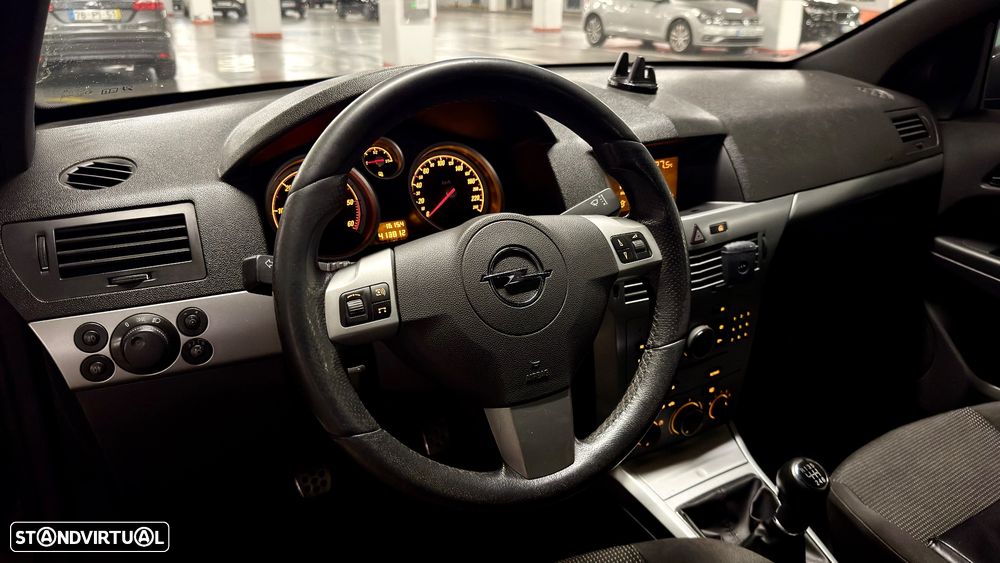 Opel Astra GTC 1.7 CDTi - 8