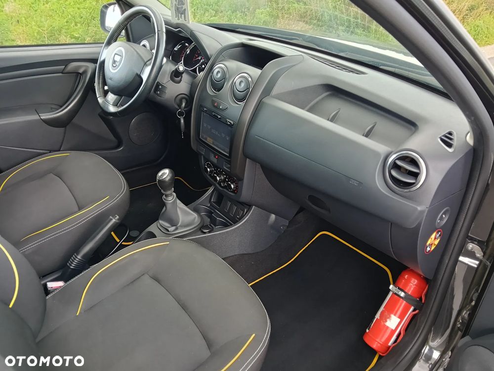 Dacia Duster 1.2 TCe Celebration - 11