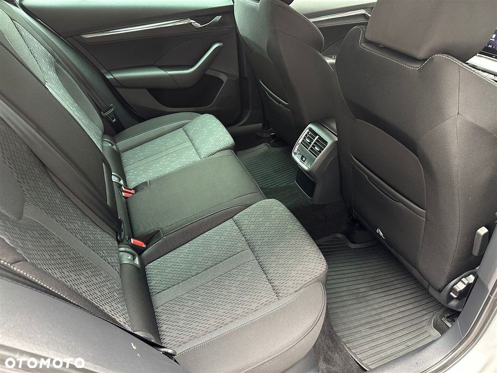 Skoda Octavia 1.5 TSI ACT Style - 7