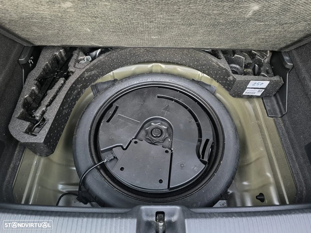 Audi Q2 35 TDI S tronic S line - 24