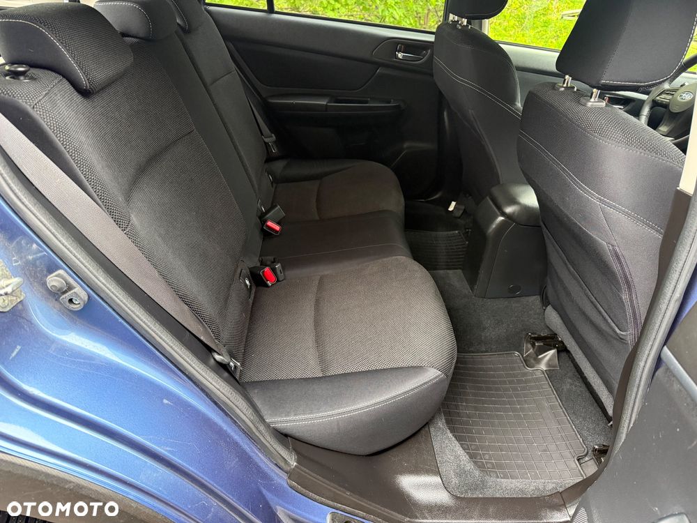 Subaru XV 2.0i Lineartronic Exclusive - 10