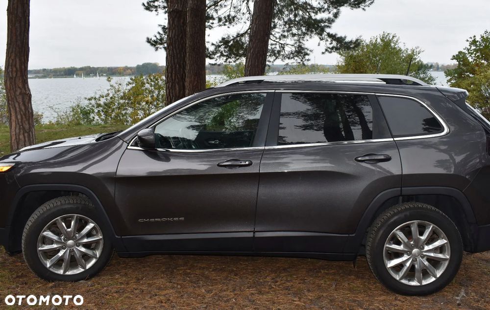 Jeep Cherokee 2017 photo 3