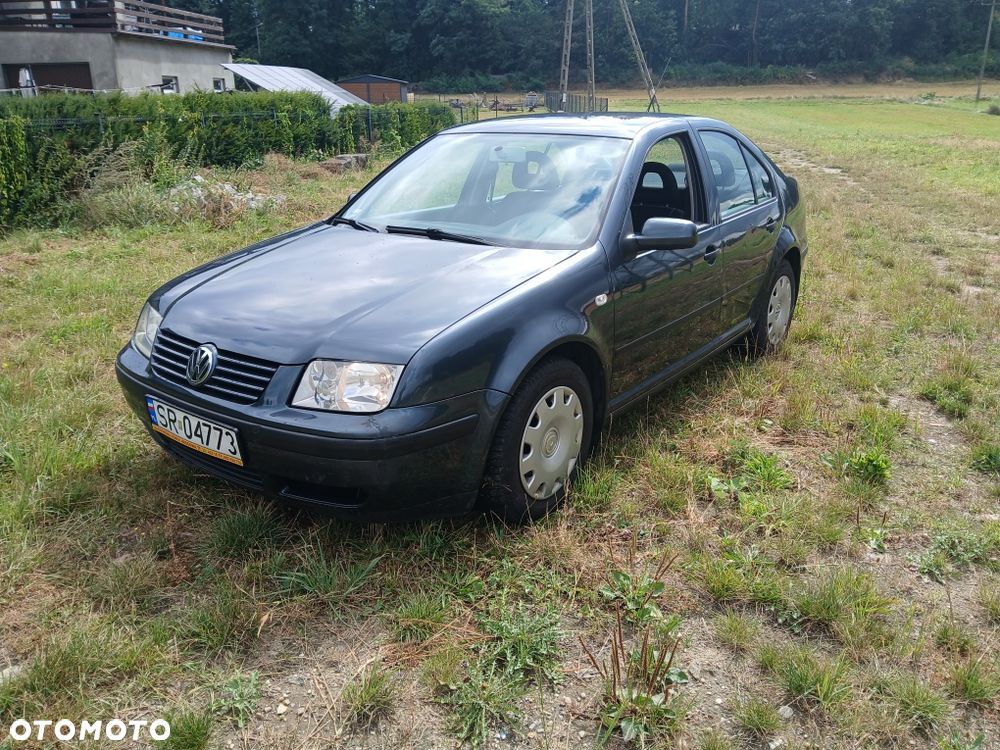 Volkswagen Bora - 2