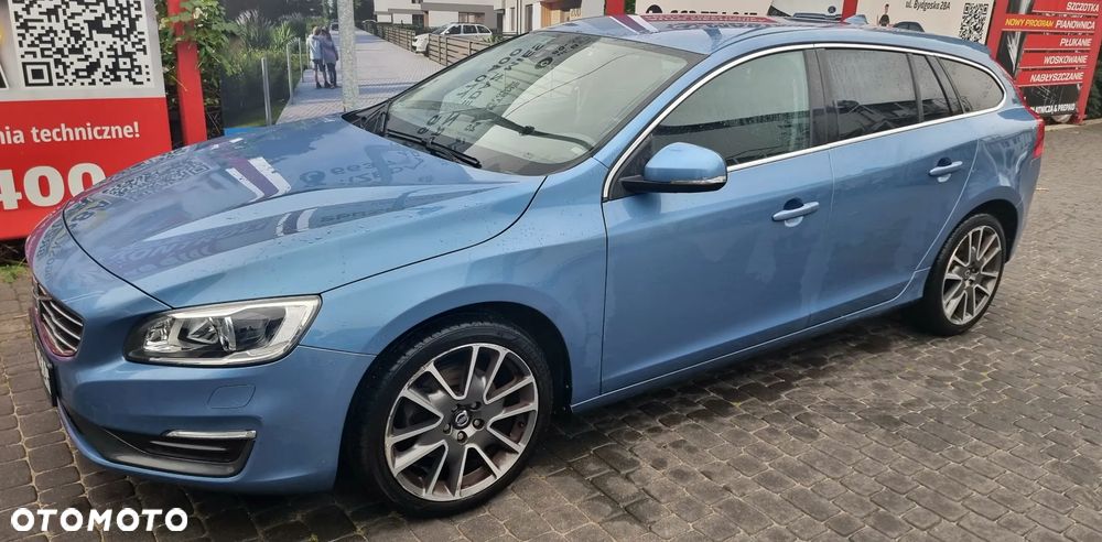 Volvo V60 T3 Momentum - 10