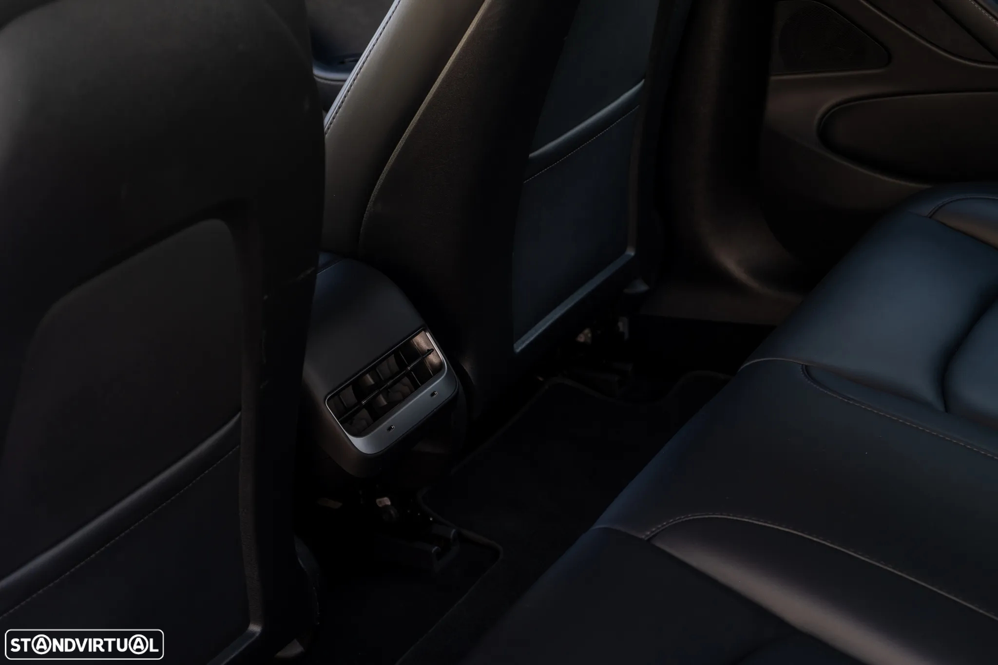 Tesla Model 3 Long Range Tração Integral - 32