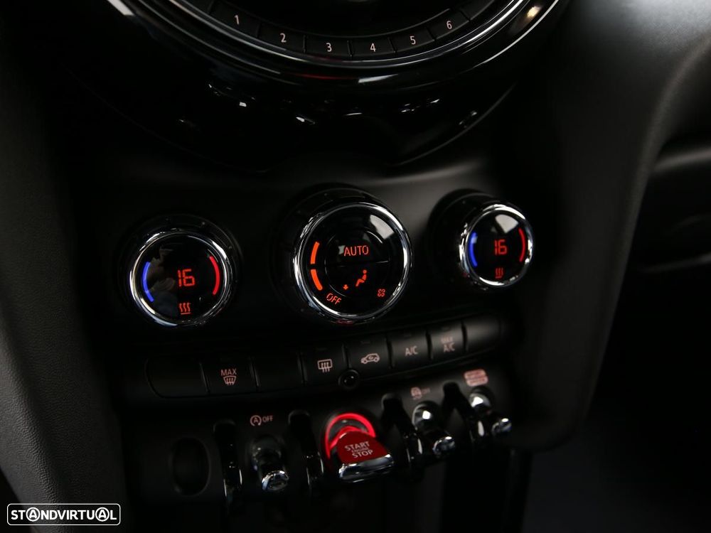 MINI 3 Portas Cooper S Auto - 18