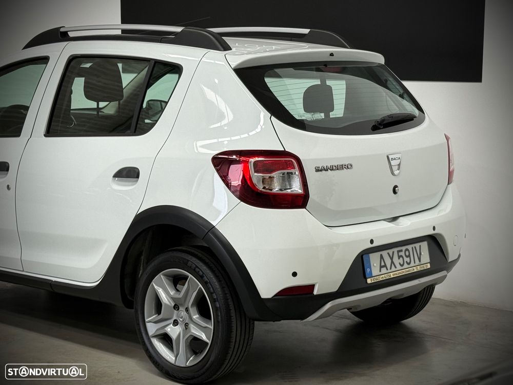 Dacia Sandero 0.9 TCe Stepway - 27