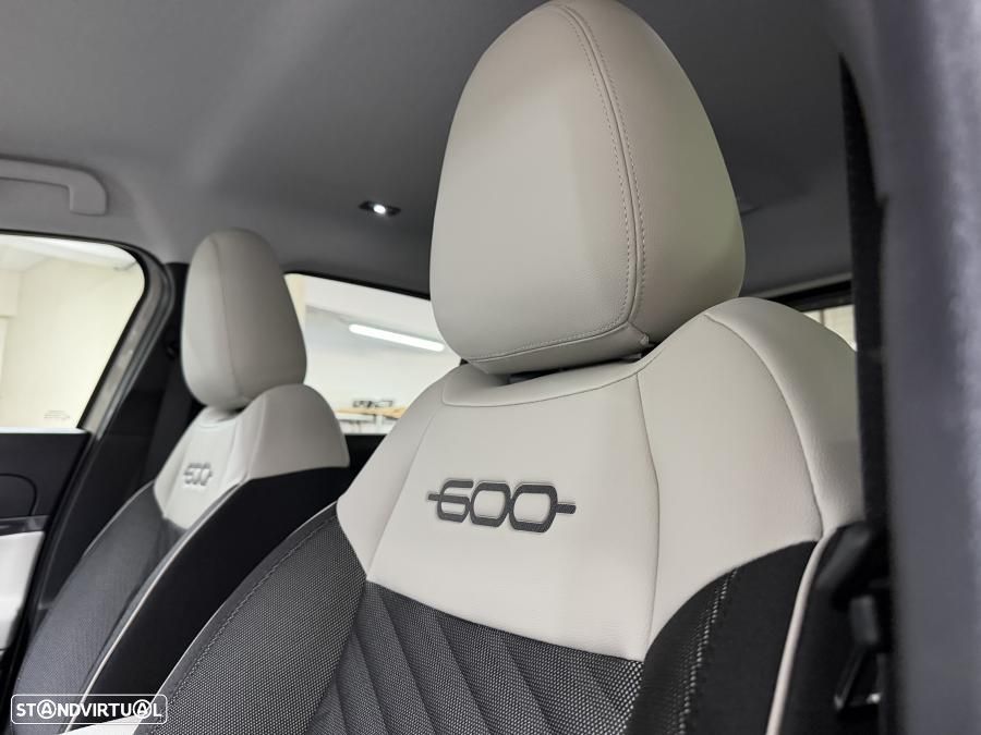 Fiat 600 1.2 Hybrid La Prima - 8