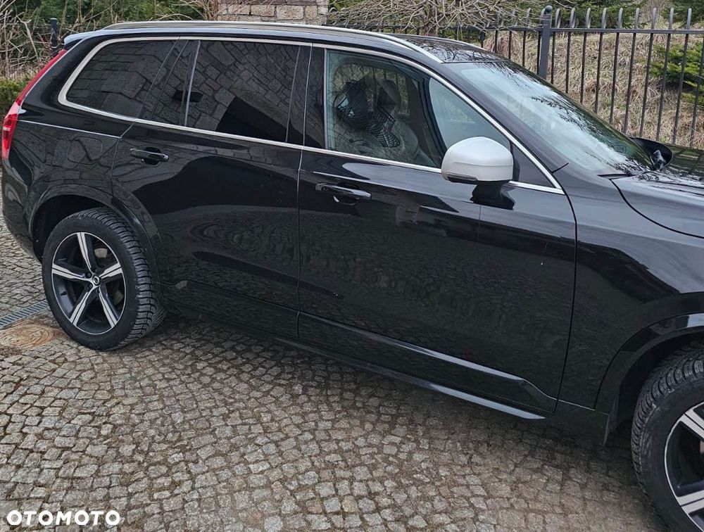 Volvo XC 90 D5 AWD R-Design - 4