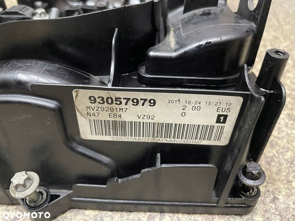 Pokrywa zaworow wlew oleju czujnik walka sruby BMW X1 E84 2.0 D N47 ORG BDB - 6