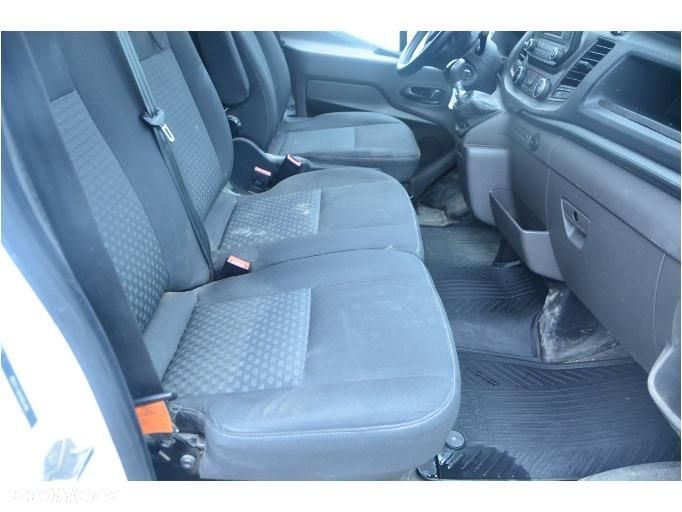 Ford Transit - 26