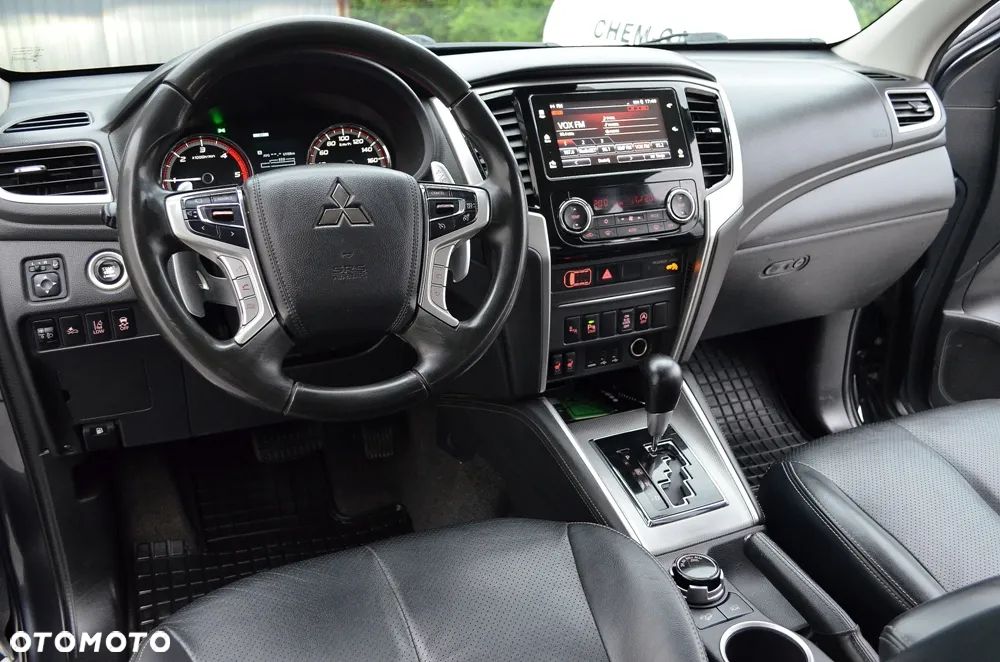 Mitsubishi L200 2.2 d DC Stark Basic - 23