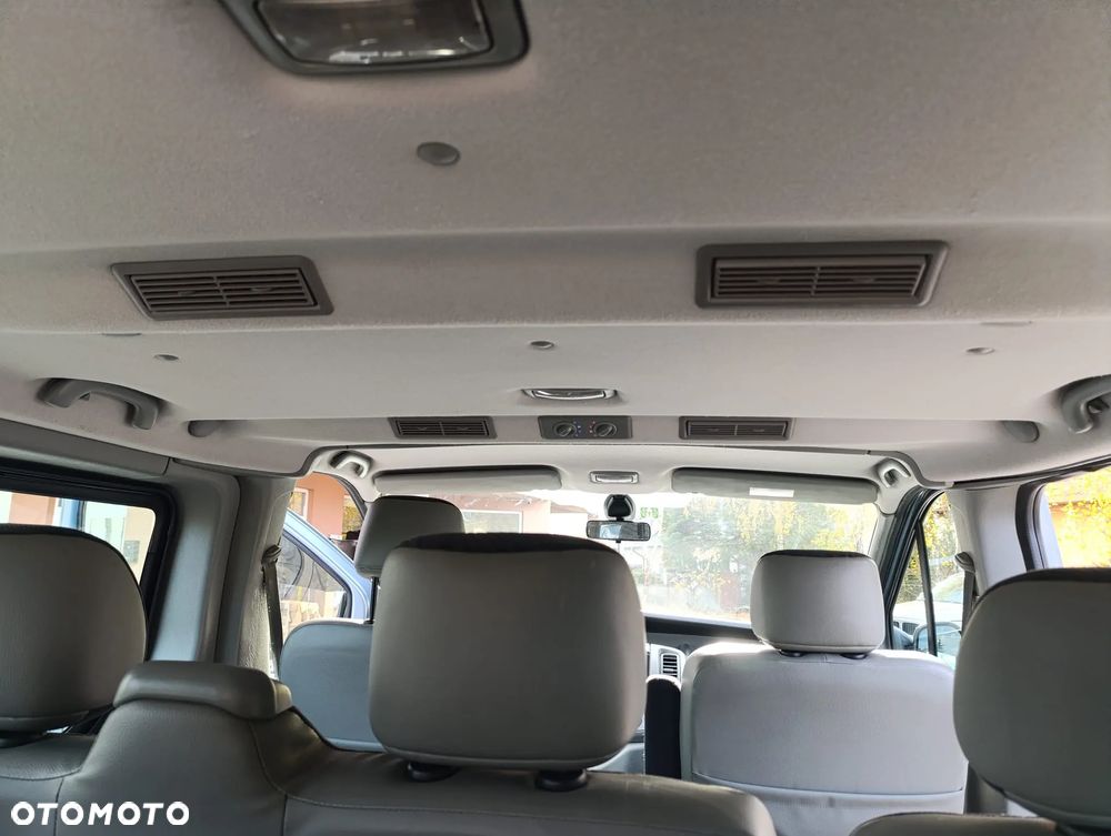 Renault Trafic L1H1 Passenger Lux - 10