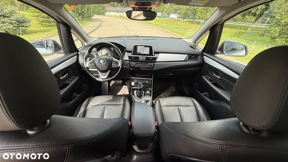 BMW Seria 2 218d Luxury Line sport - 10
