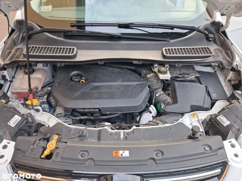 Ford Kuga - 11
