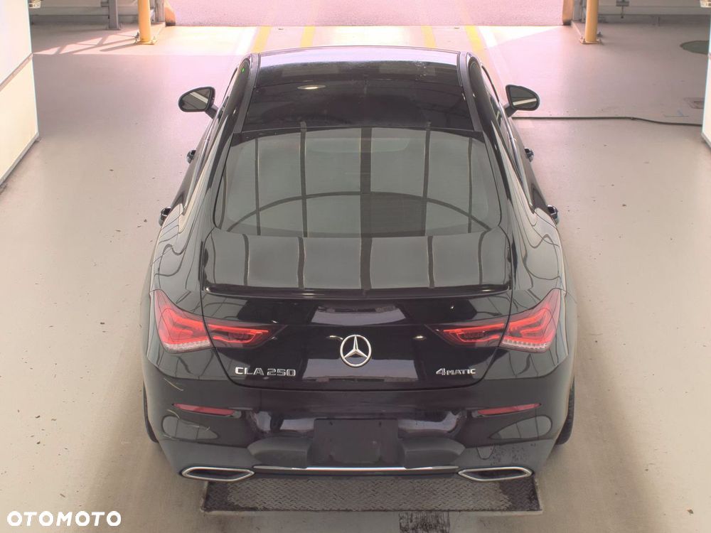 Mercedes-Benz CLA 250 4Matic 7G-DCT Peak Edition - 6