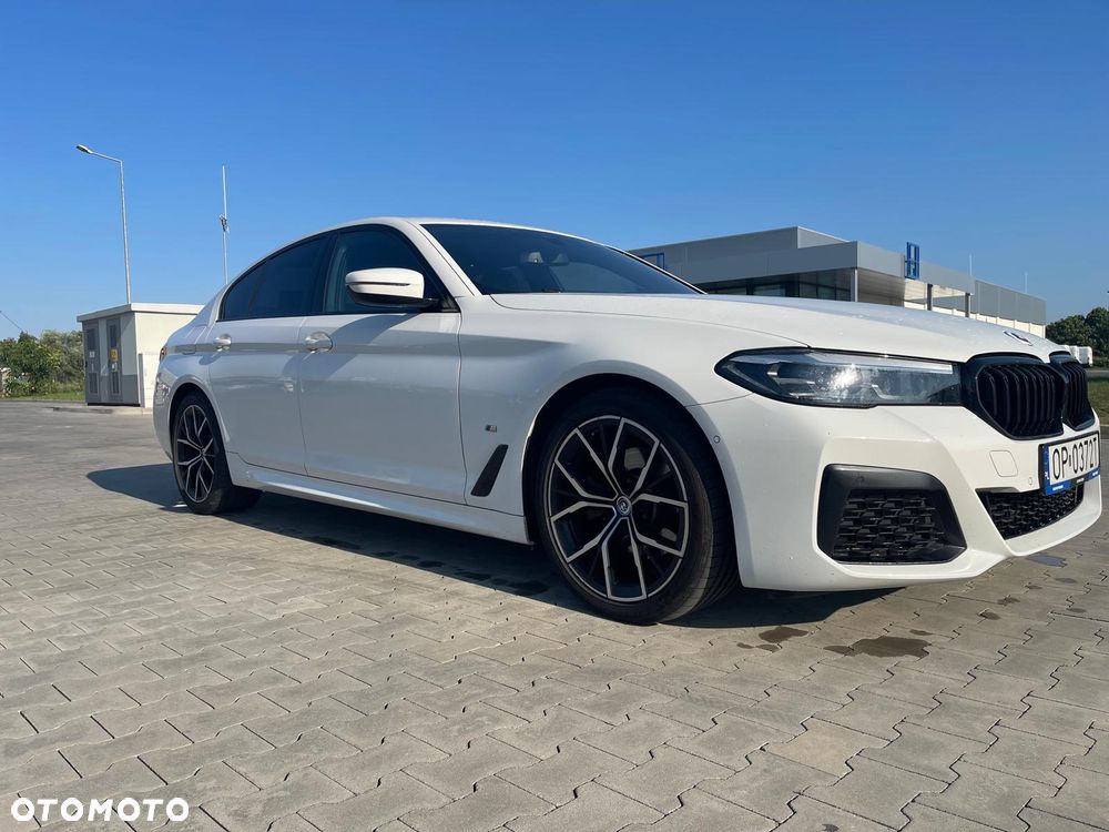 BMW Seria 5 520d xDrive MHEV M Sport sport - 3