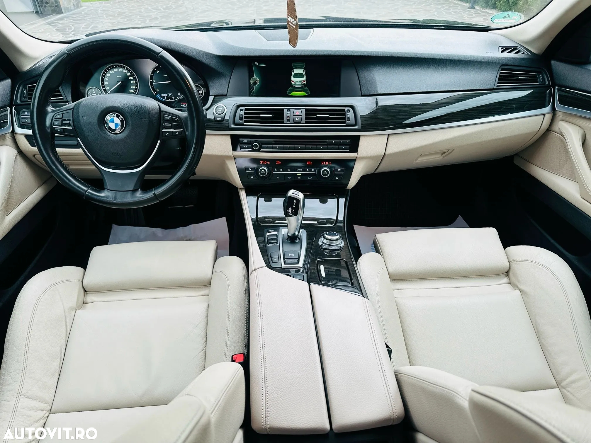 BMW Seria 5 520d - 13
