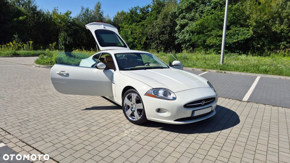 Jaguar XK 4.2 V8 - 14