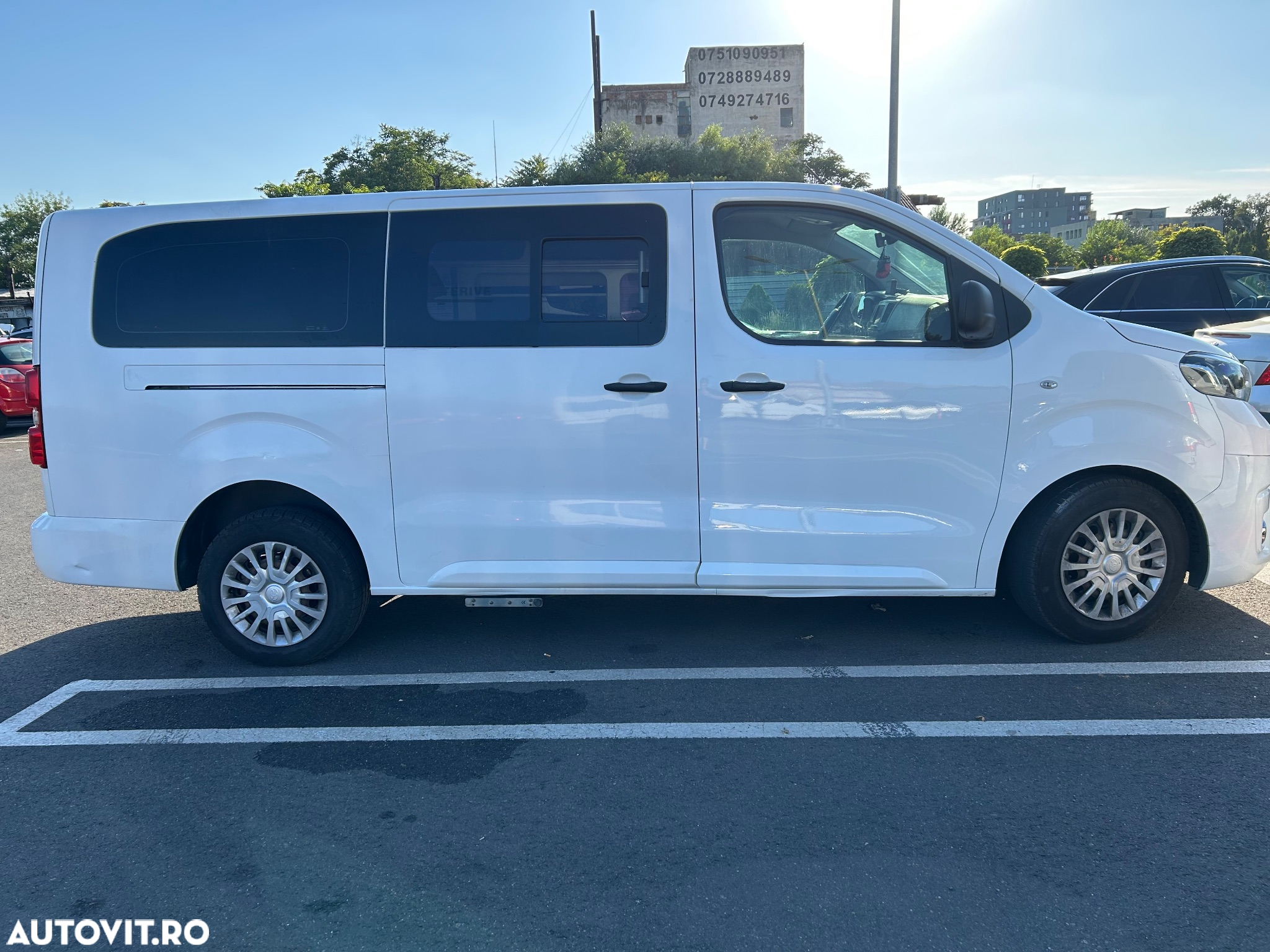 Toyota Proace 2,0-l-D-4D L1 Comfort - 12