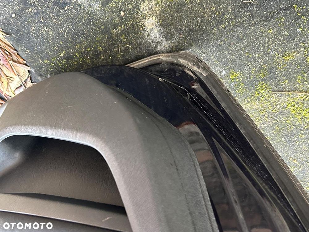 drzwi lewy tył tylne Peugeot 308 II t9 HB kod lakieru EKUD - 9