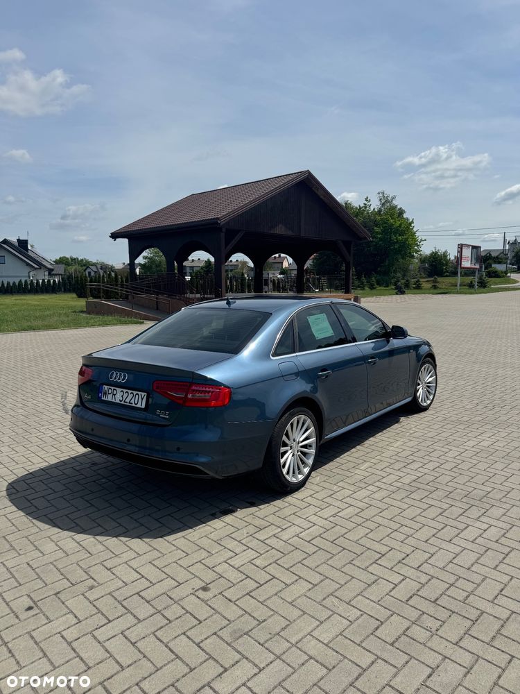 Audi A4 Limousine - 2