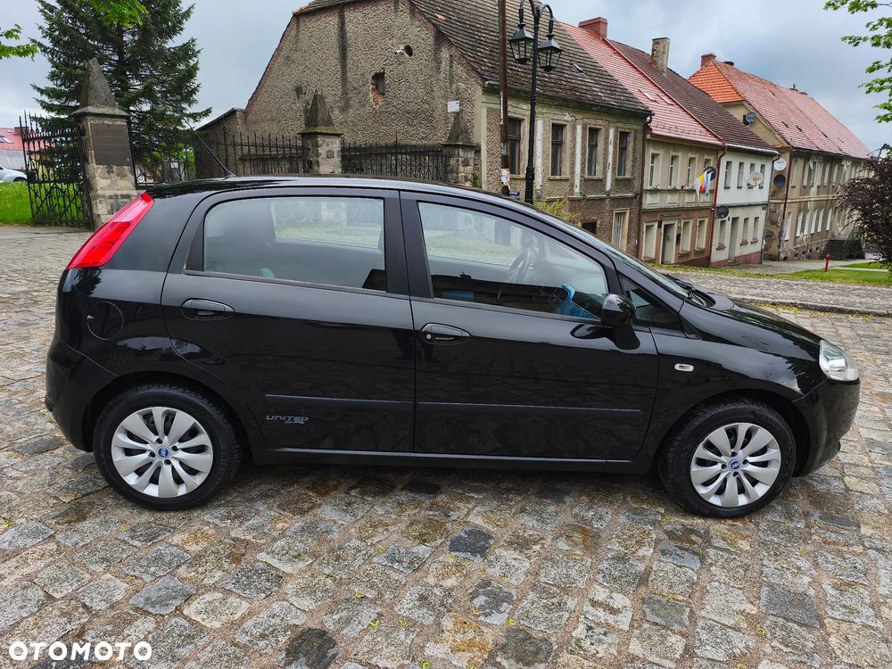 Fiat Grande Punto - 5