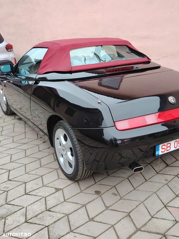 Alfa Romeo Spider - 17