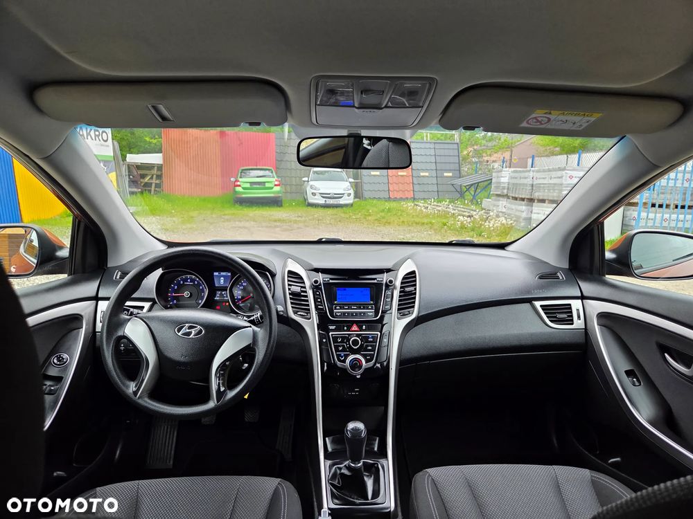 Hyundai i30 1.4 Classic + - 21