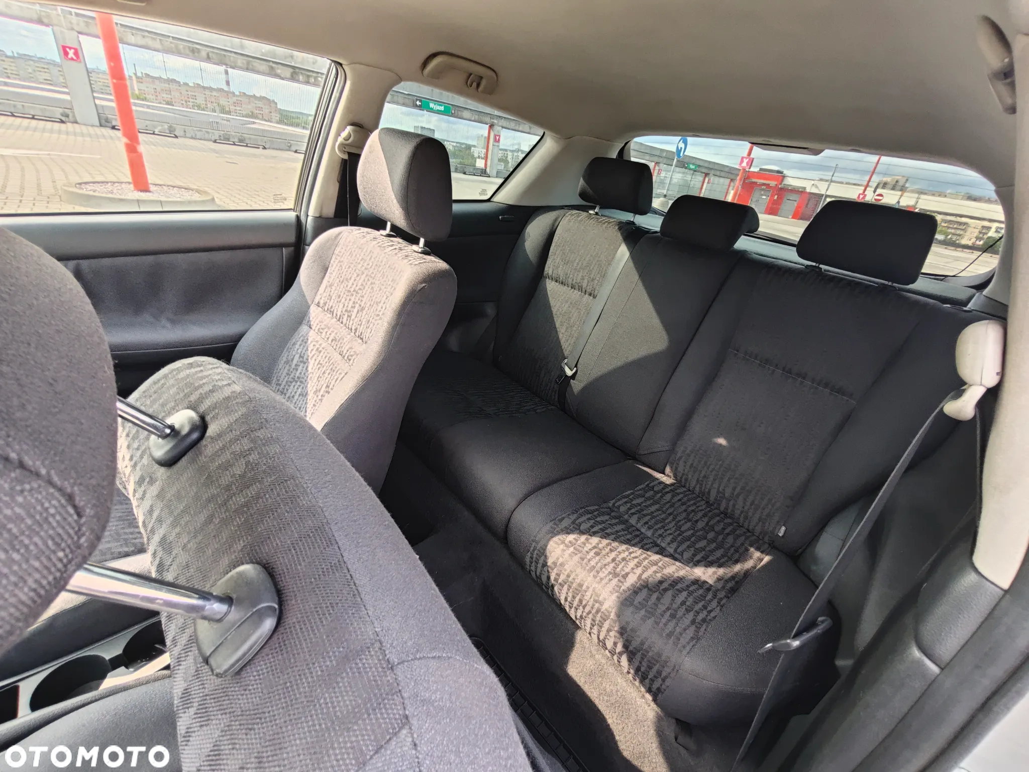 Toyota Corolla 2.0 D-4D Terra - 10