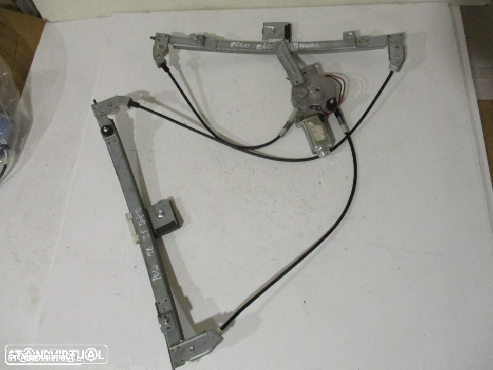 Elevador vidro electrico VW Volkswagen Polo 98 3p direito - 1