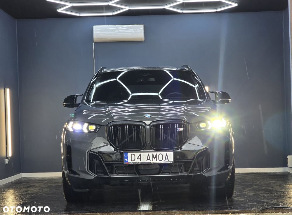 BMW X5 M50i - 9