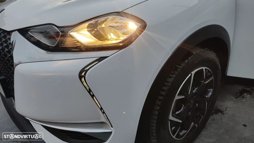 DS DS3 Crossback BlueHDi 100 SO CHIC - 16