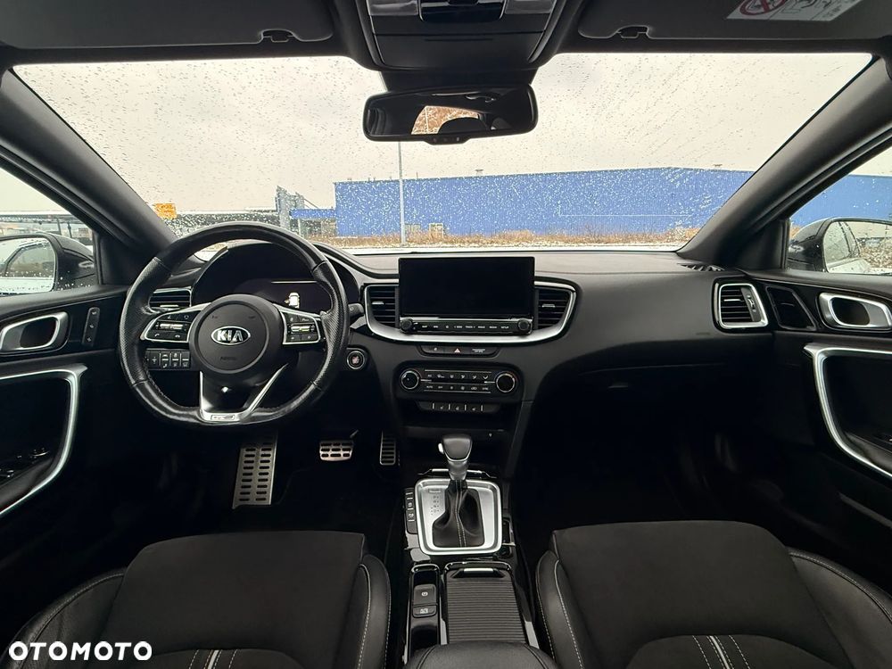 Kia ProCeed 1.6 CRDi GT Line DCT - 24