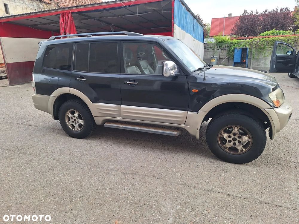 Mitsubishi Pajero 3.2 DID 7os - 1