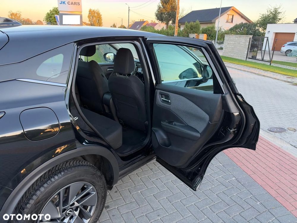 Nissan Qashqai 1.3 DIG-T mHEV Acenta Xtronic - 25