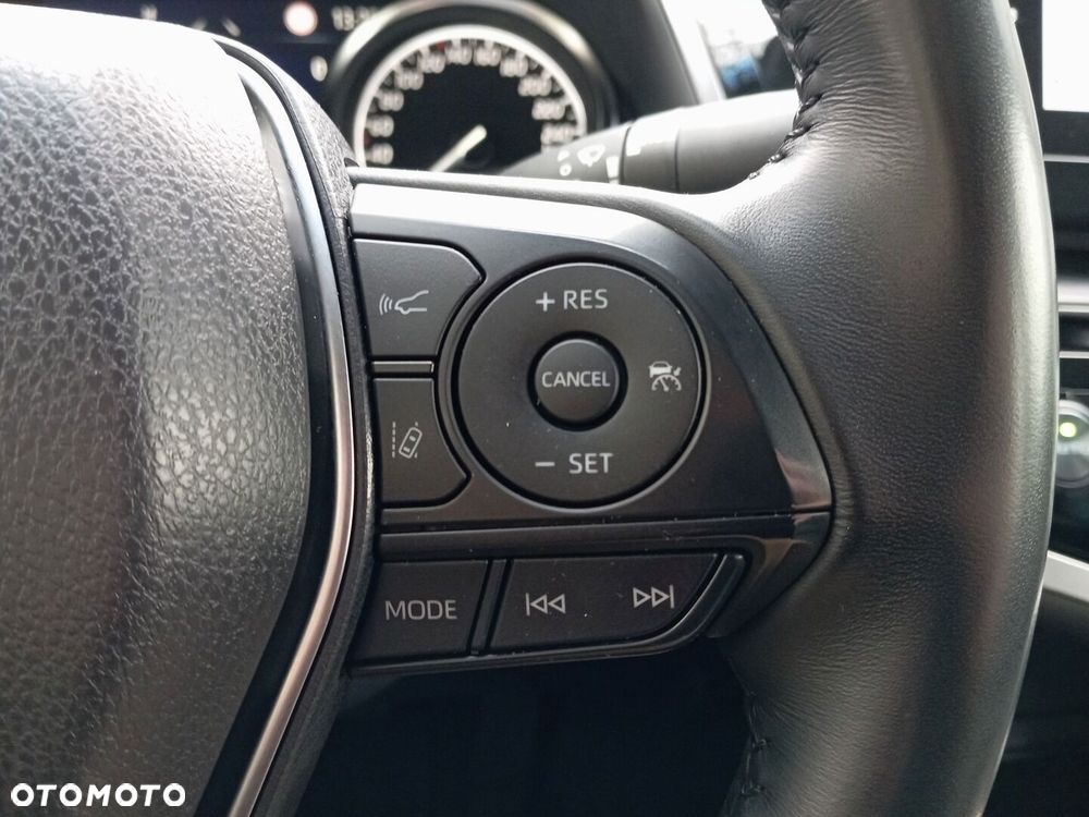Toyota Camry 2023