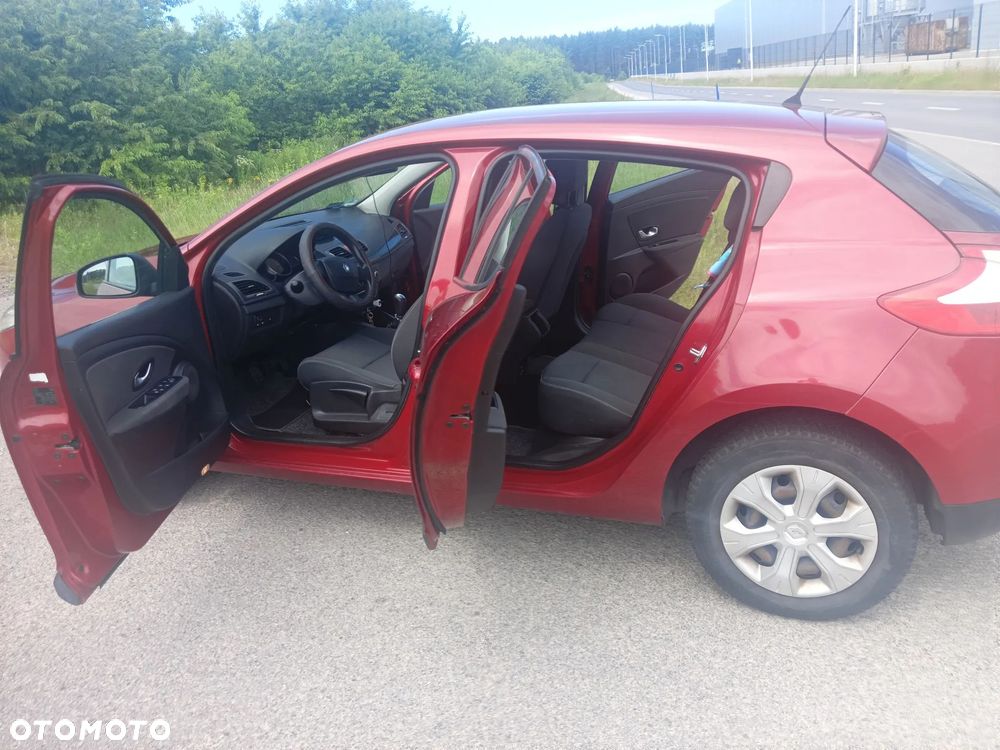 Renault Megane 1.6 16V 100 Authentique - 29