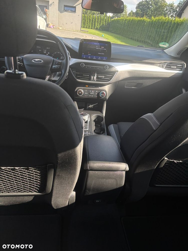 Ford Focus 1.5 TDCi DPF Start-Stopp-System COOL&CONNECT - 10