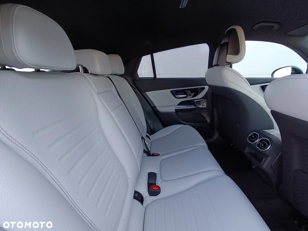 Mercedes-Benz GLC 300 de PHEV 4-Matic AMG Line - 7